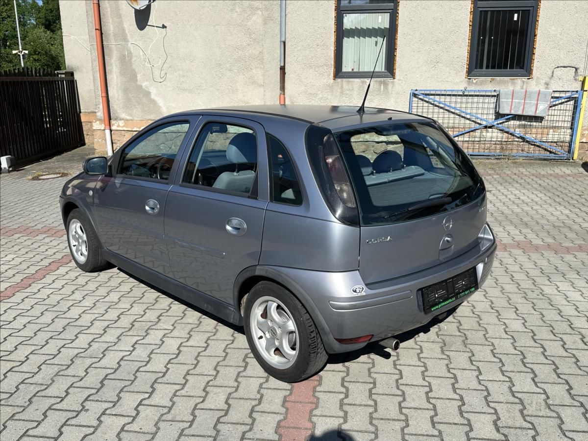 Opel Corsa, 1,2 KLIMA - fotka 6