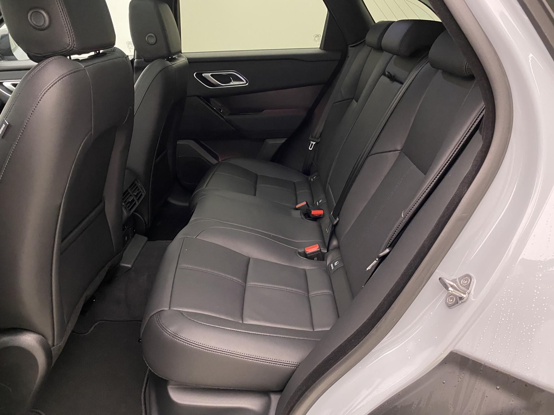 Land Rover Range Rover Velar, D300 Dynamic SE AWD AUT - fotka 6