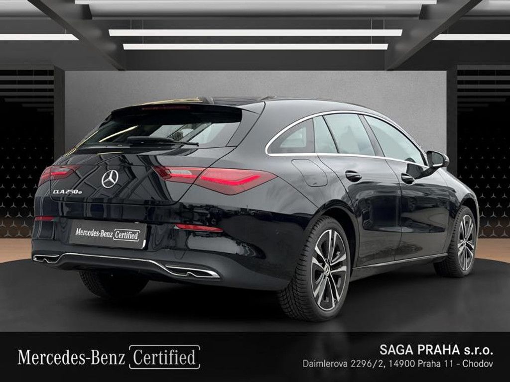 Mercedes-Benz CLA, CLA-Třída 250e Shooting Brake - fotka 4