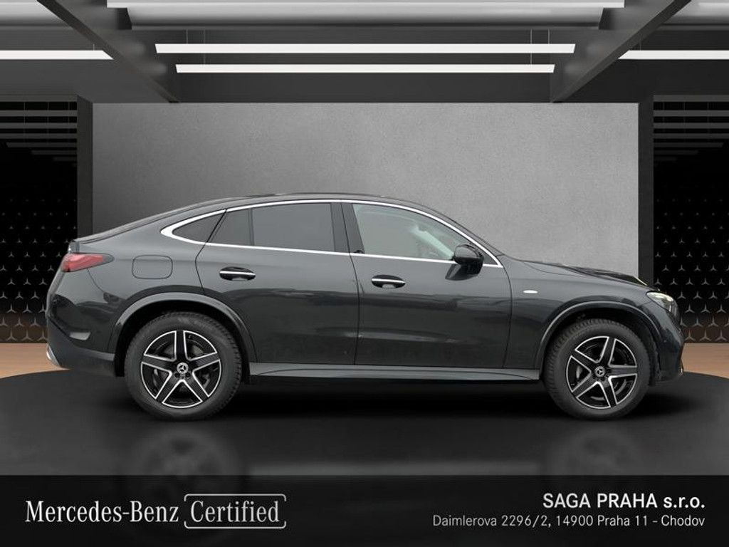 Mercedes-Benz GLC, Coupé GLC 300 e 4MATIC kupé s - fotka 3