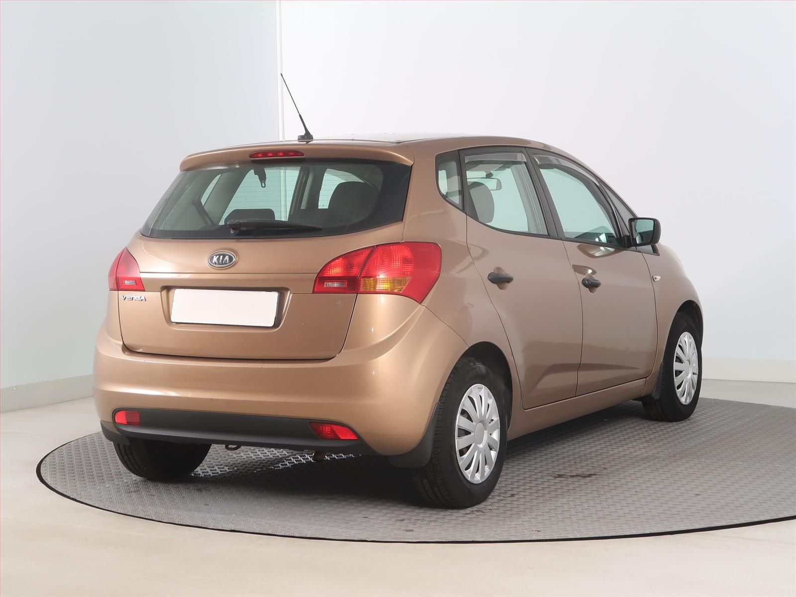 Kia Venga, 1.4 CVVT - fotka 5