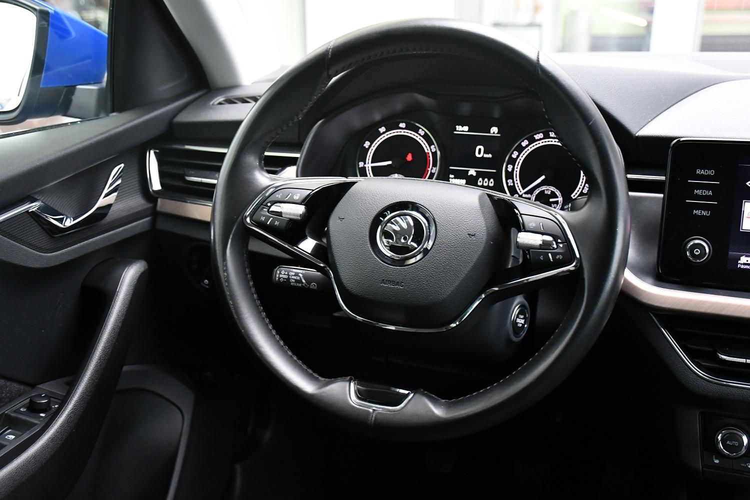 Škoda Scala, 1.0TSi 81kW STYLE - fotka 6