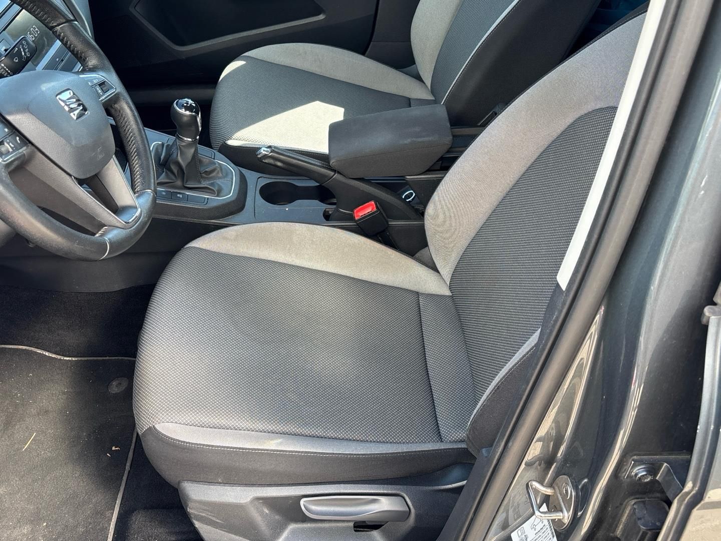 Seat Ibiza, 1.0 TSI / 70 kW Style - fotka 5