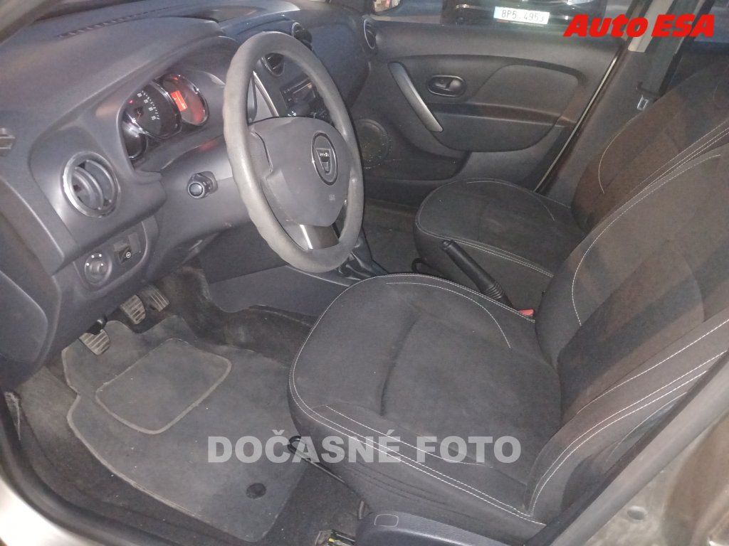 Dacia Logan, 1.2I,ČR,STK2/28 - fotka 3