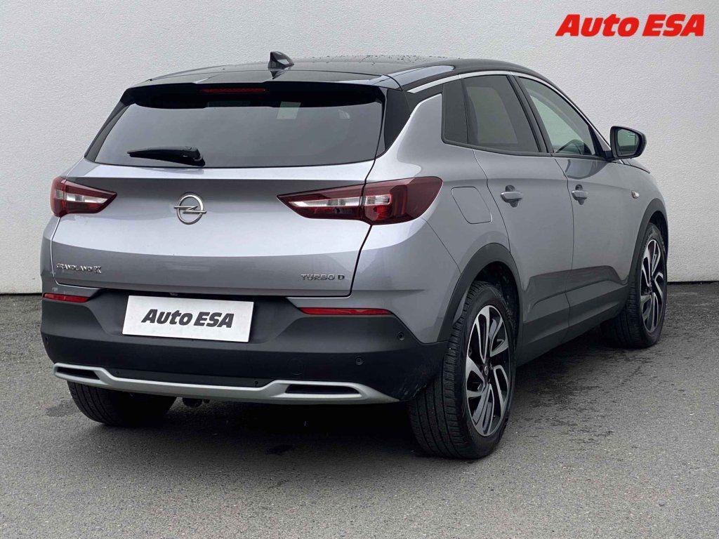 Opel Grandland X, 1.5 CDTi,navi,+kola - fotka 4