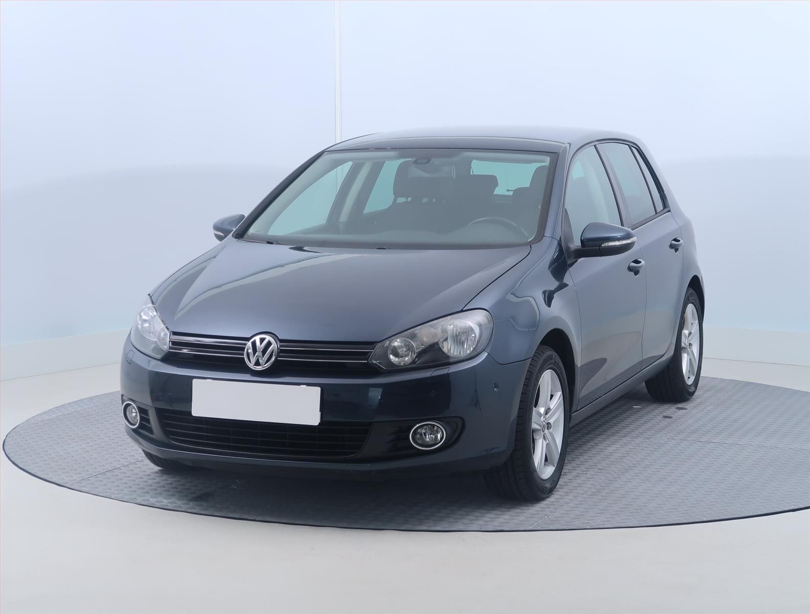 Volkswagen Golf, 1.2 TSI, Automatická klima - fotka 2