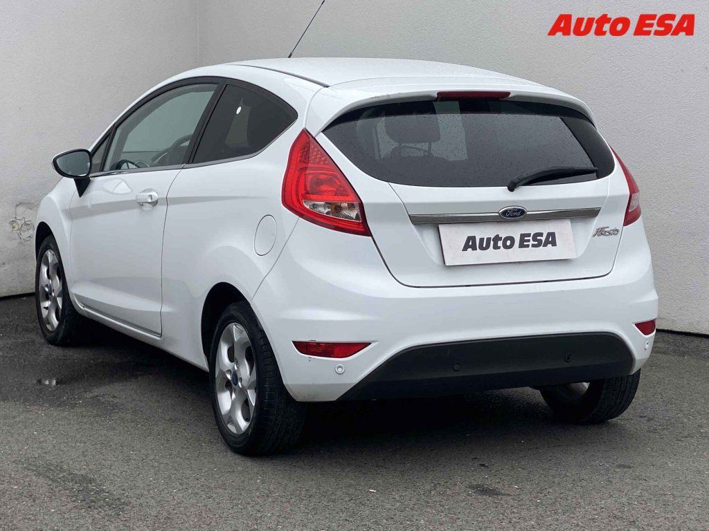 Ford Fiesta, 1.4,Titanium - fotka 6