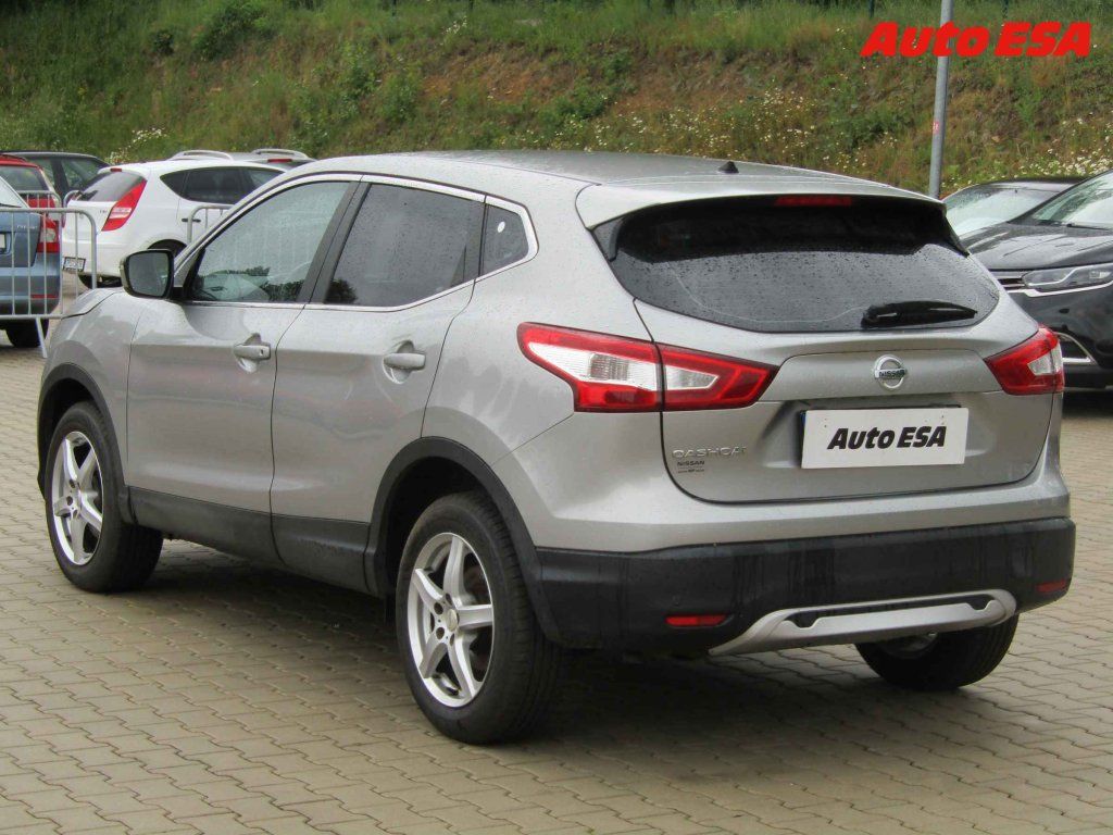 Nissan Qashqai, 1.6 DiG-T,ČR,Acenta,+kola - fotka 6