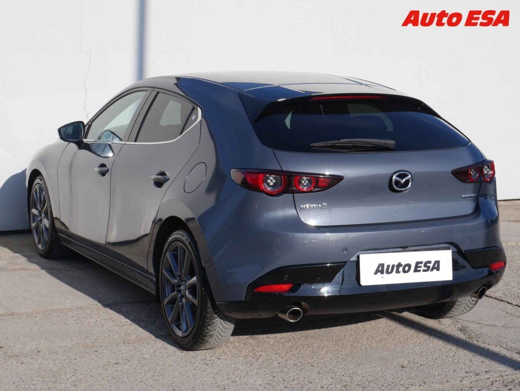 Mazda 3, 2.0i,AT,LED,navi - fotka 4