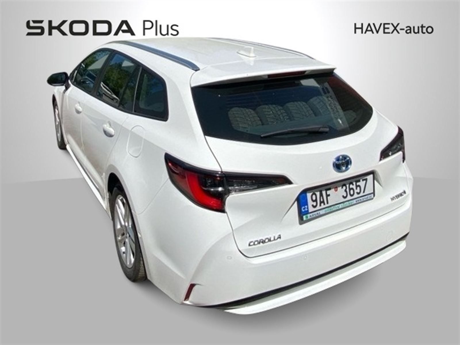Toyota Corolla, TS 1.8 Hybrid e-CVT AT Comfort - fotka 2