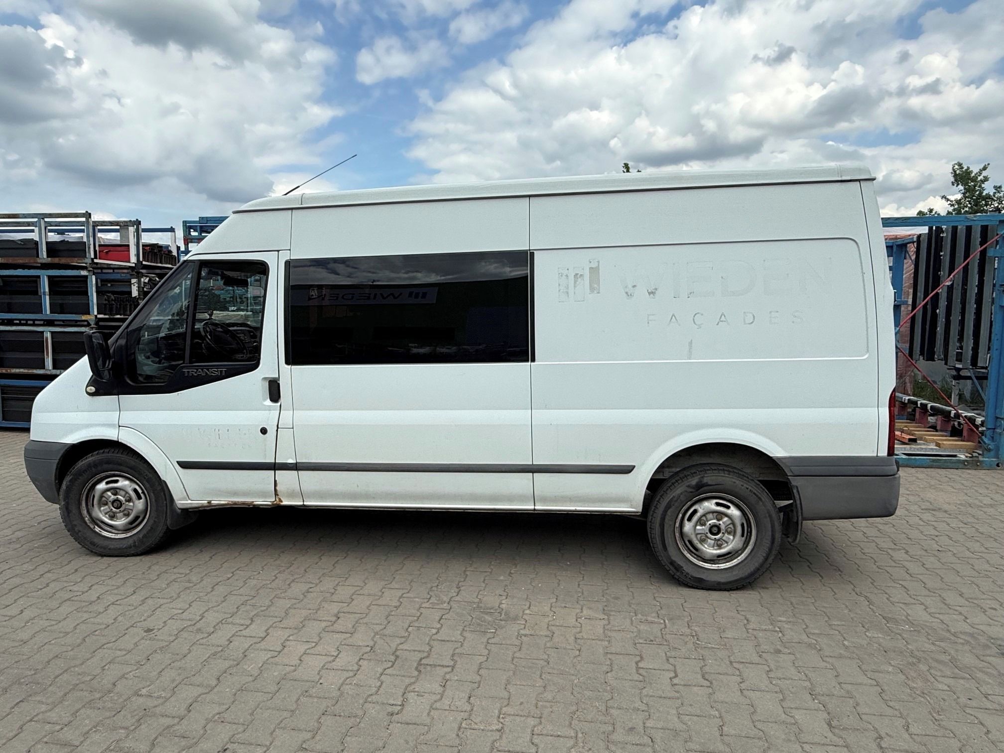 Ford Transit, Ford Transit 350 L