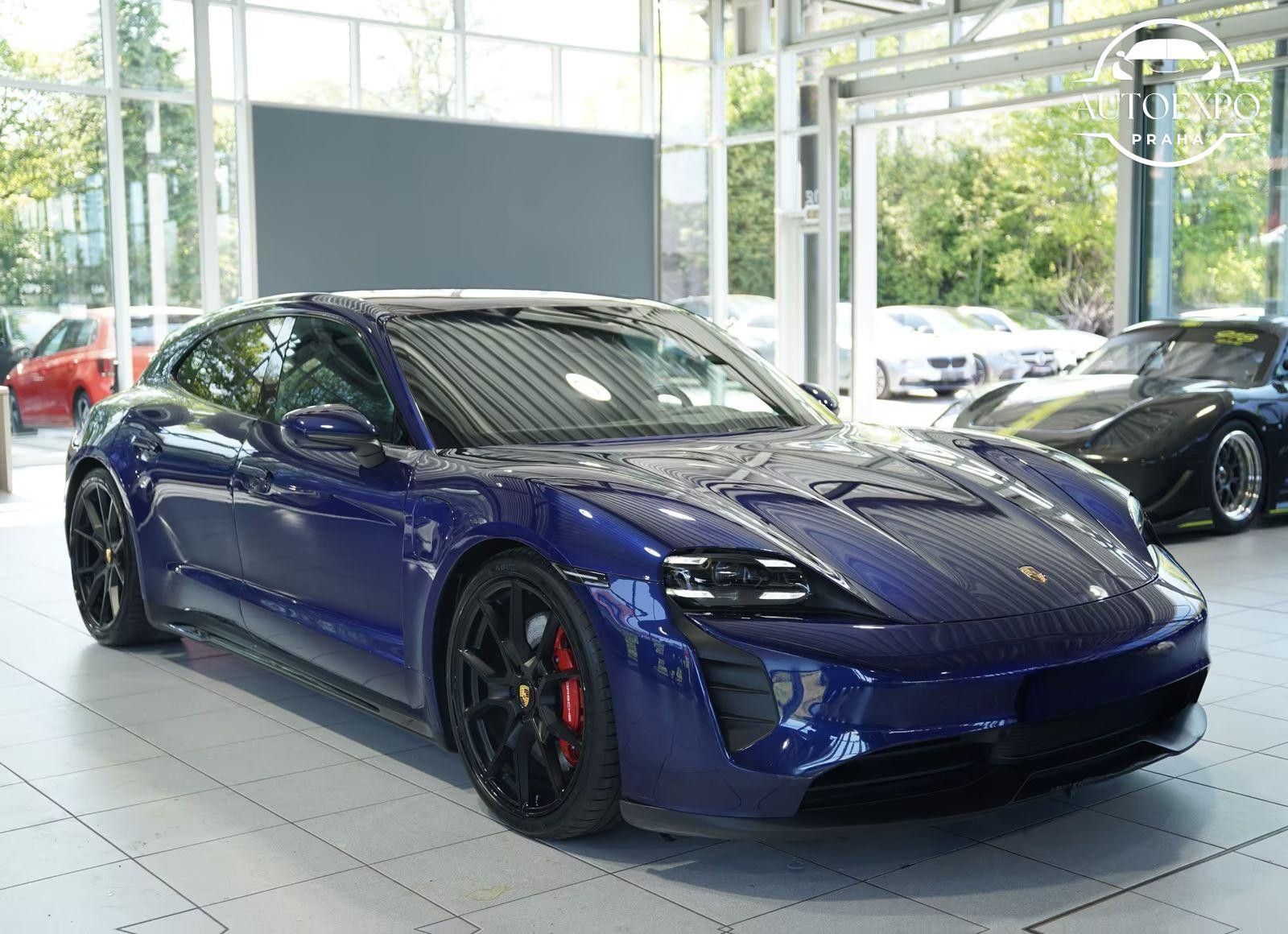 Porsche Taycan, GTS* *Panorama - fotka 2