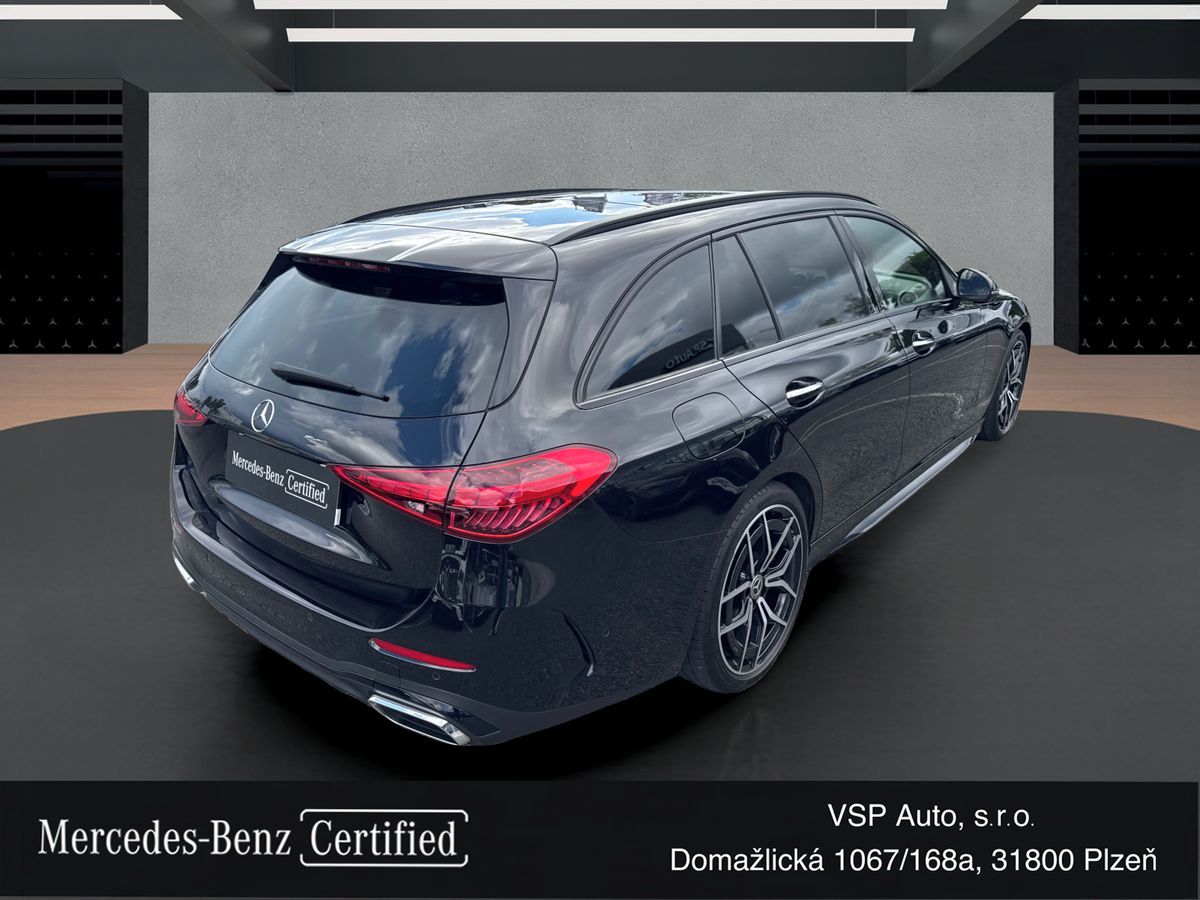 Mercedes-Benz Třídy C, AMG paket 300 4MATIC kombi - fotka 5