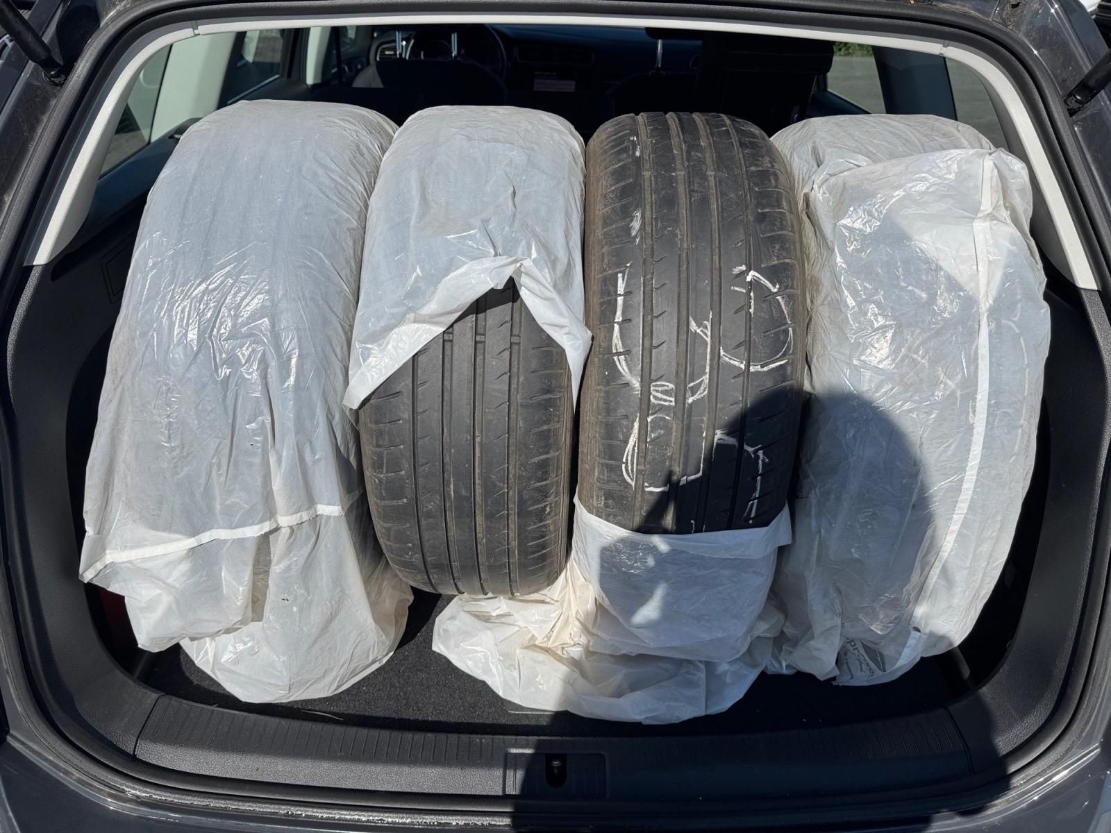 Volkswagen Golf Variant, HIGHLINE 2.0TDI 110kW DSG CZ - fotka 6