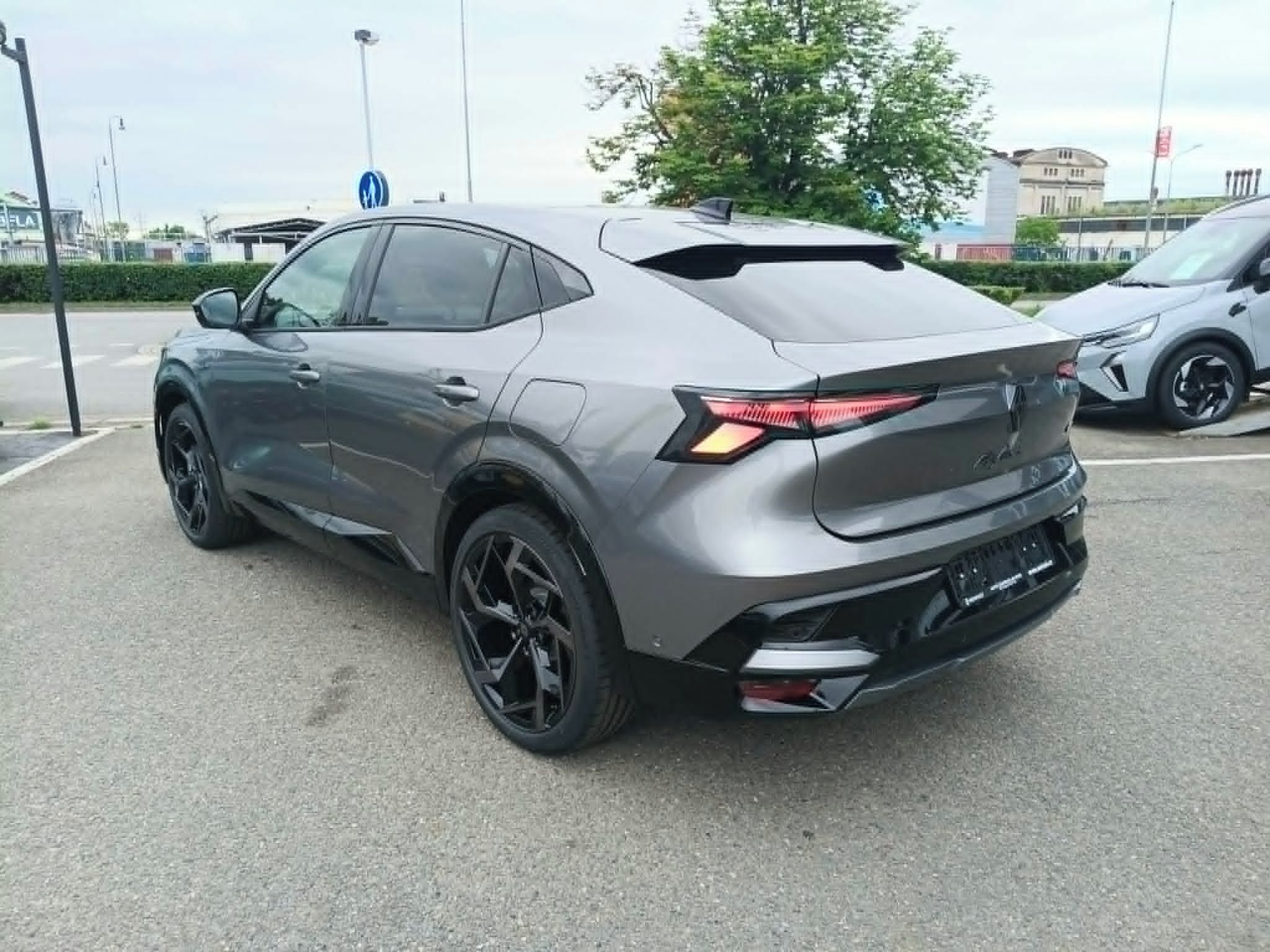 Renault Rafale, esprit Alpine hyper hybrid E-T - fotka 5
