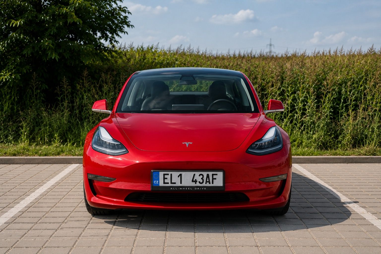 Tesla Model 3, Tesla Model 3 Long Range AWD - fotka 2