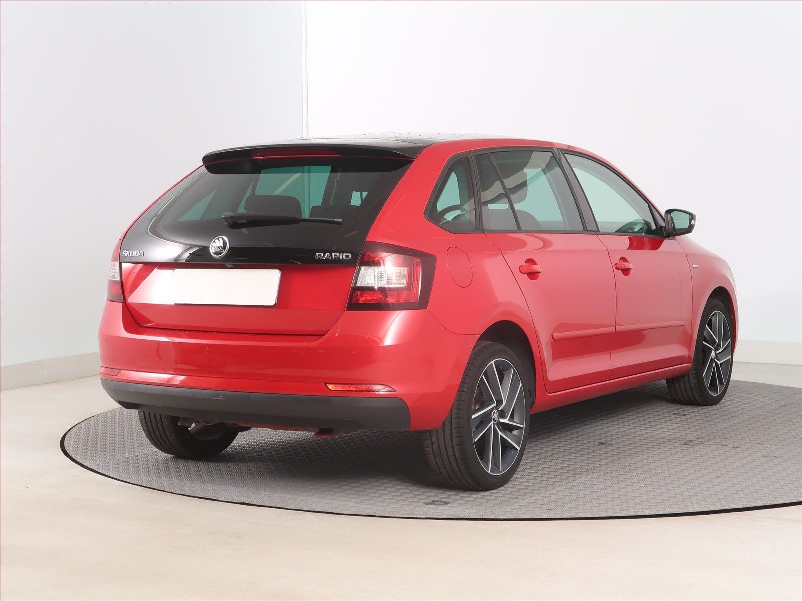 Škoda Rapid, 1.0 TSI, Automat, Navi - fotka 5