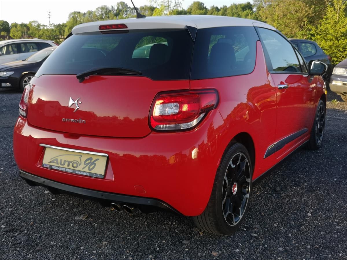 Citroën DS3, 1,6 zak. v ČR, 57 tis.km - fotka 2