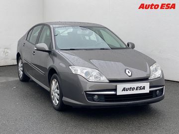 1.5dCi,AC,navi,+kola