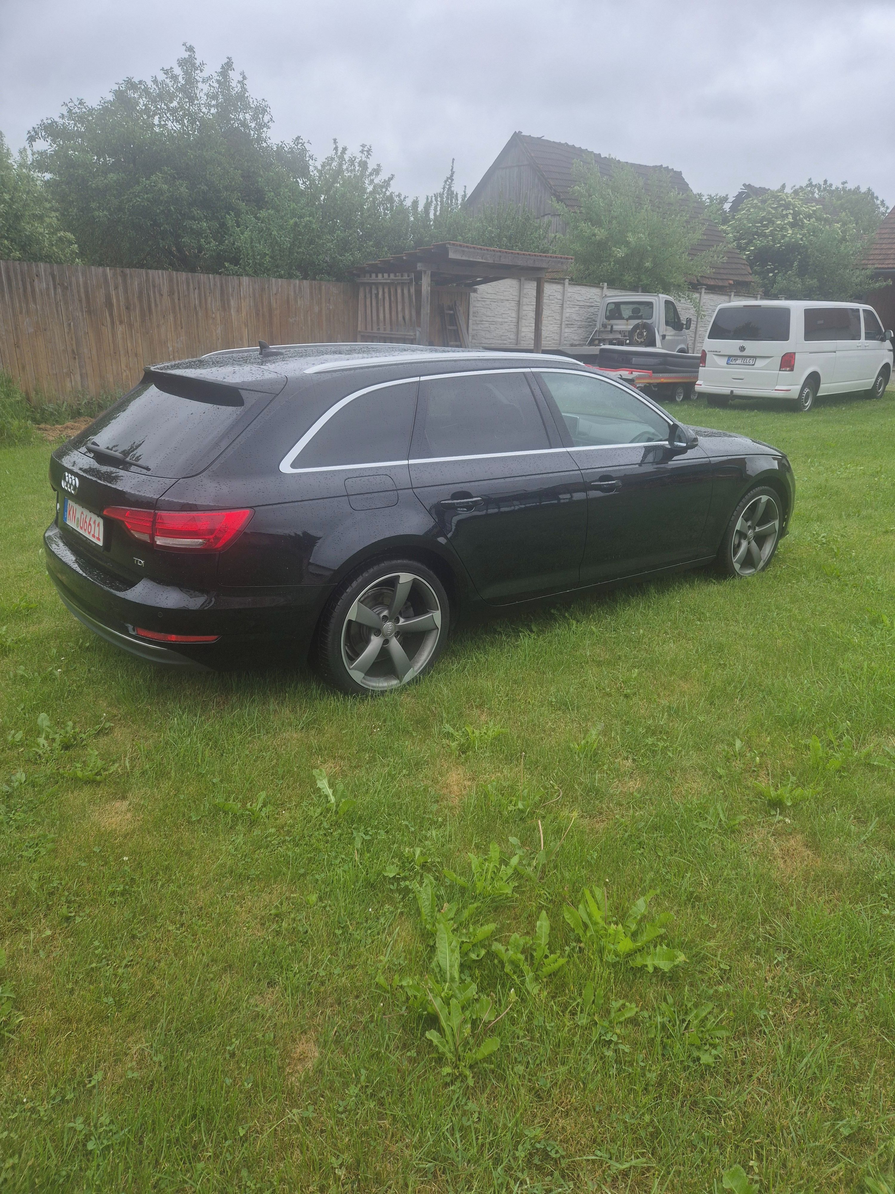 Audi A4, 2.0 TDi 140 Kw - fotka 5
