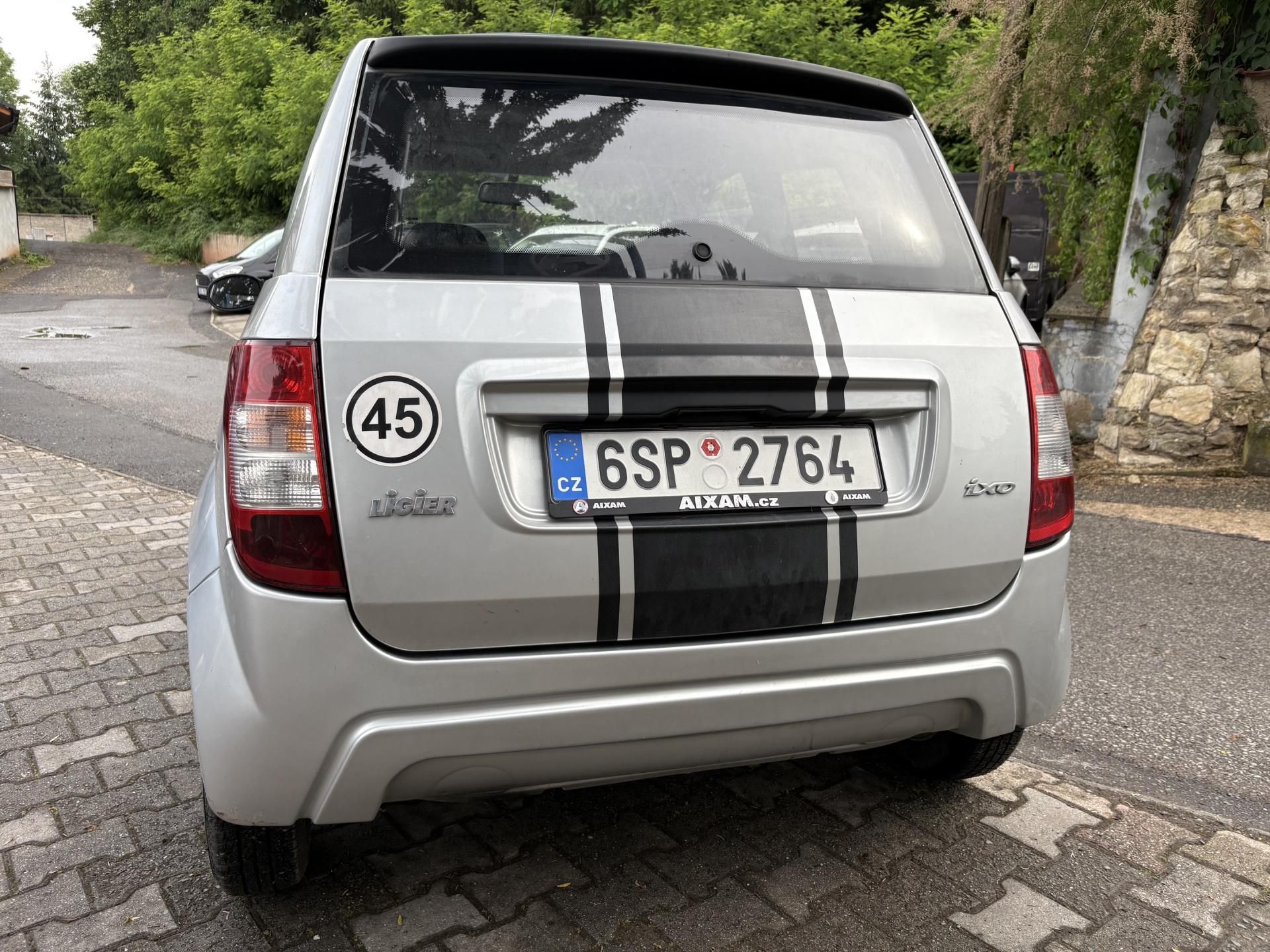 Ligier JS 50, IXO - fotka 5