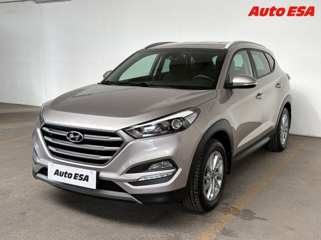 Hyundai Tucson, 1.7 CRDi,1.maj,ČR,Trikolor - fotka 3