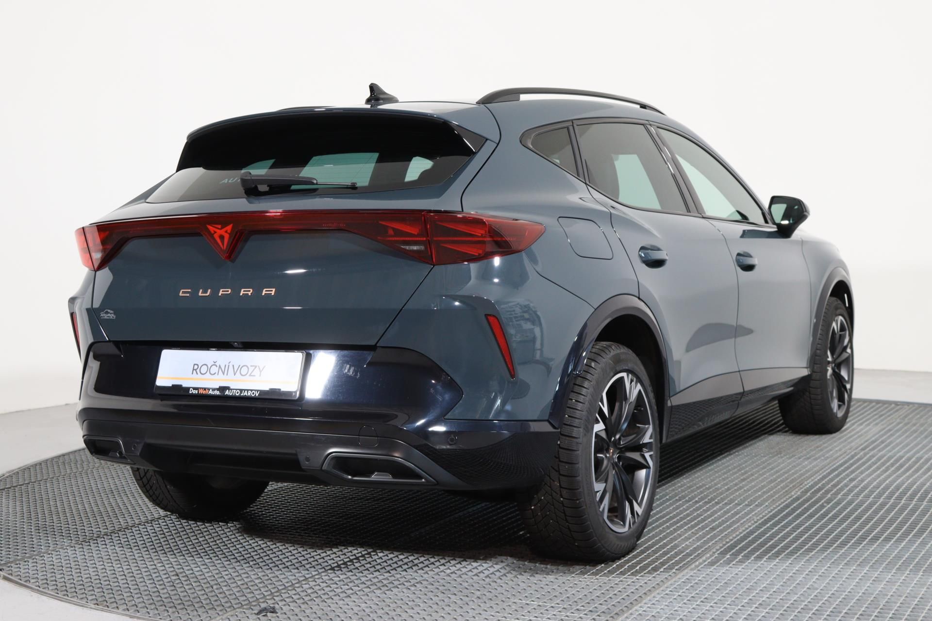 Cupra Formentor, 1.5 TSI 150kDSG/MATRIX LED,ACC - fotka 2