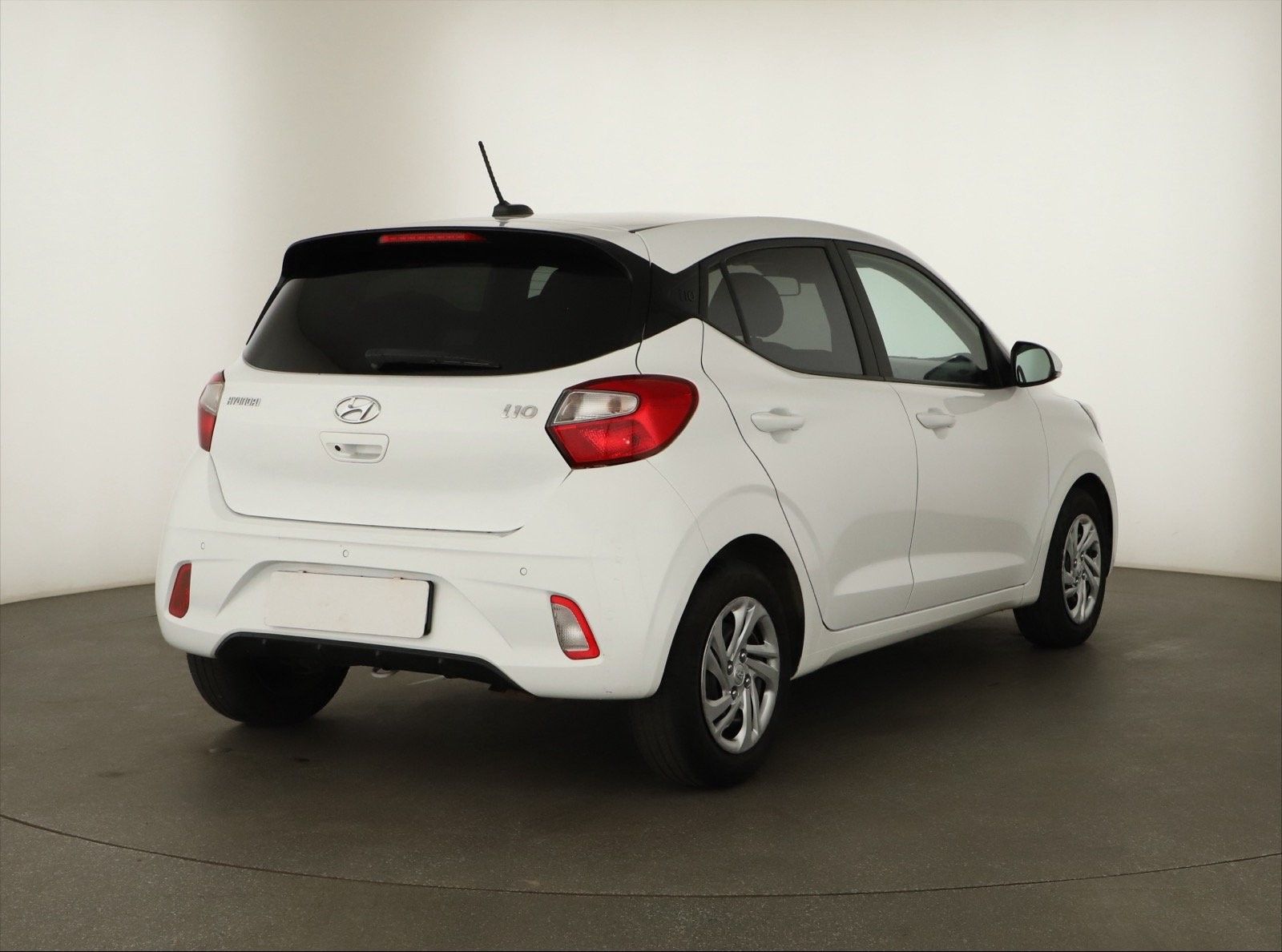 Hyundai i10, 1.0, Automat, ČR,1.maj - fotka 5