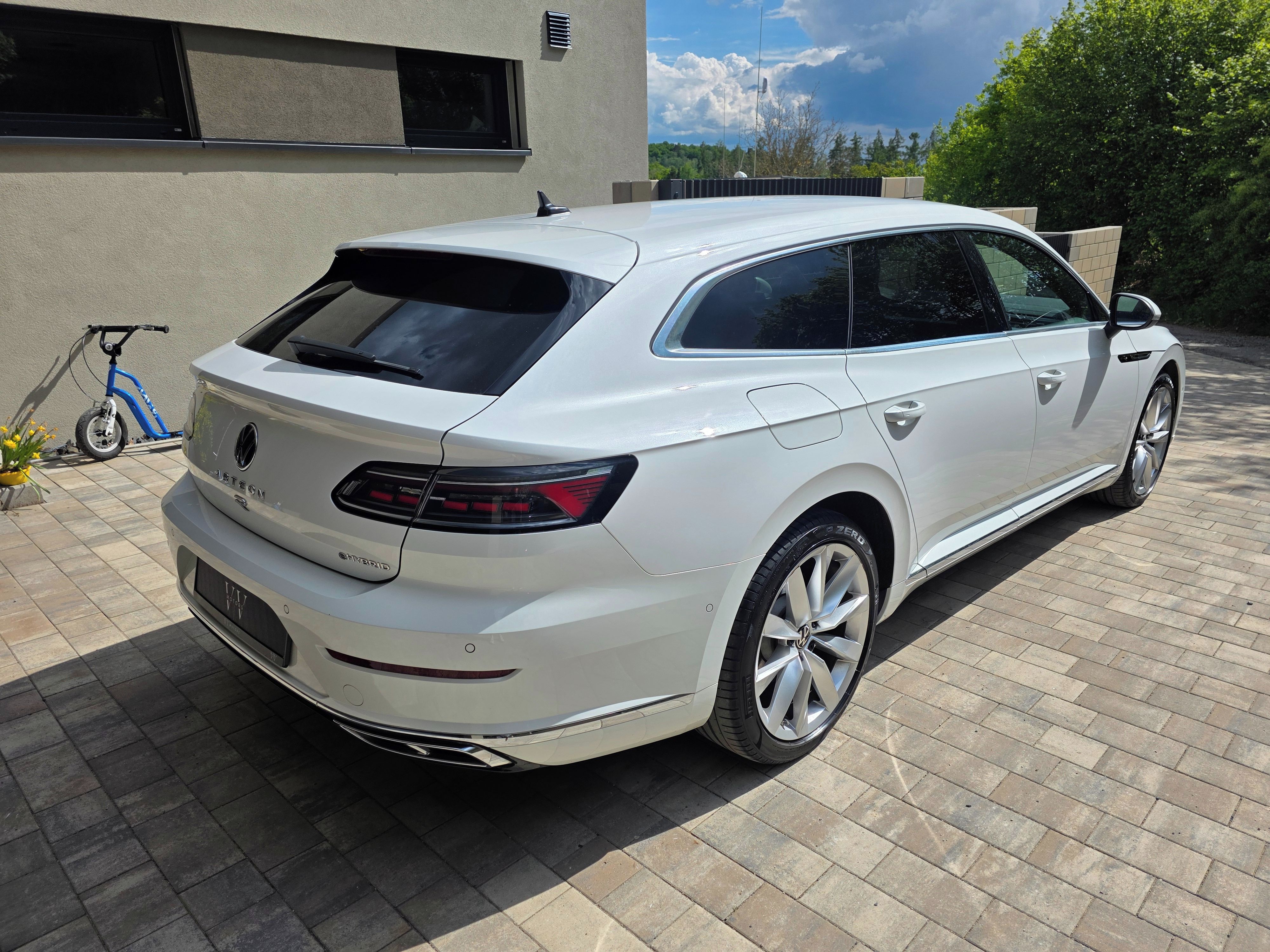 Volkswagen Arteon Shooting Brake, eHybrid R-Line, Webasto, Tažné - fotka 3