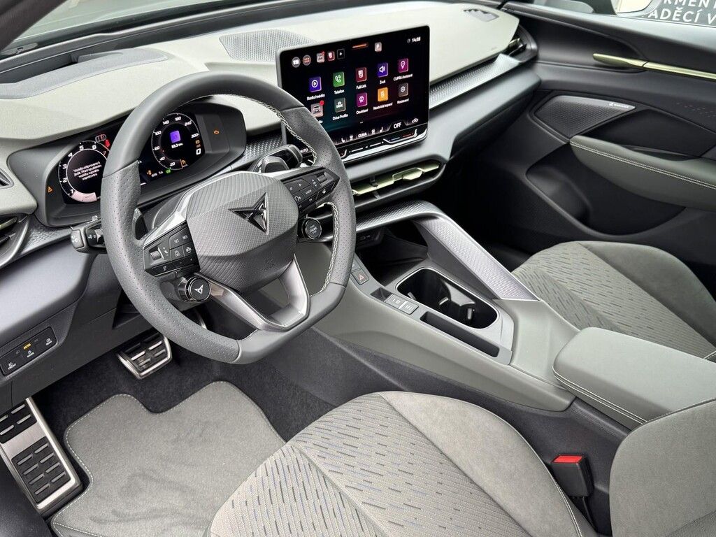 Cupra Terramar, 2.0TSI 195kW DSG 4WD - fotka 4