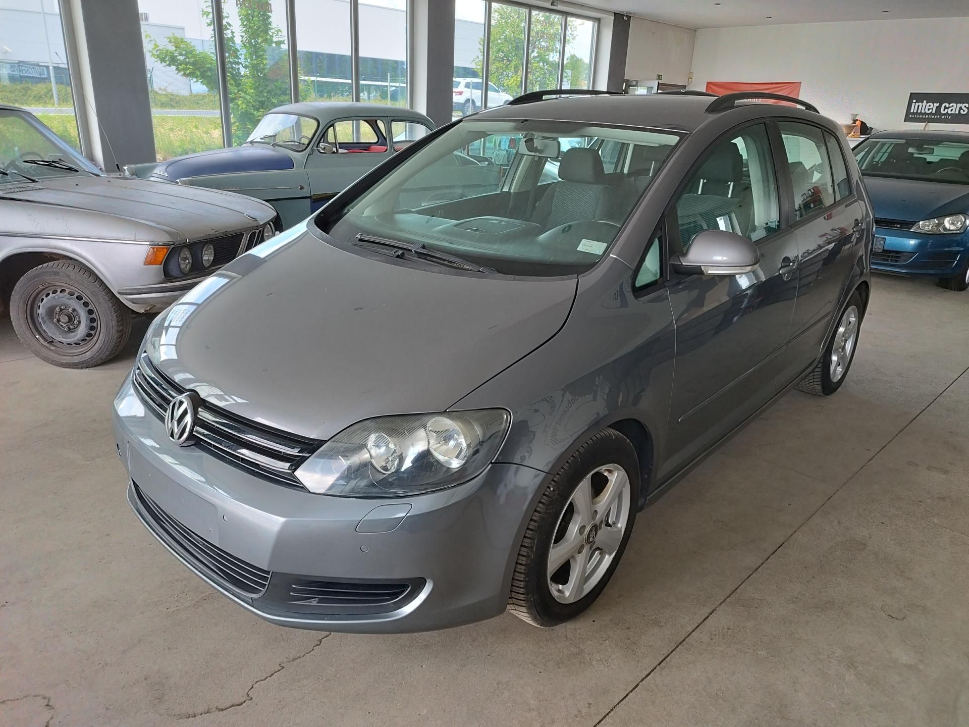 Volkswagen Golf Plus, 1,6TDI,77KW,AUT.KLIMA,ALU KOLA - fotka 3