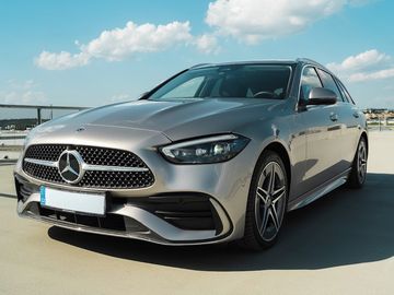 C220d 4MATIC AMG - TOP STAV