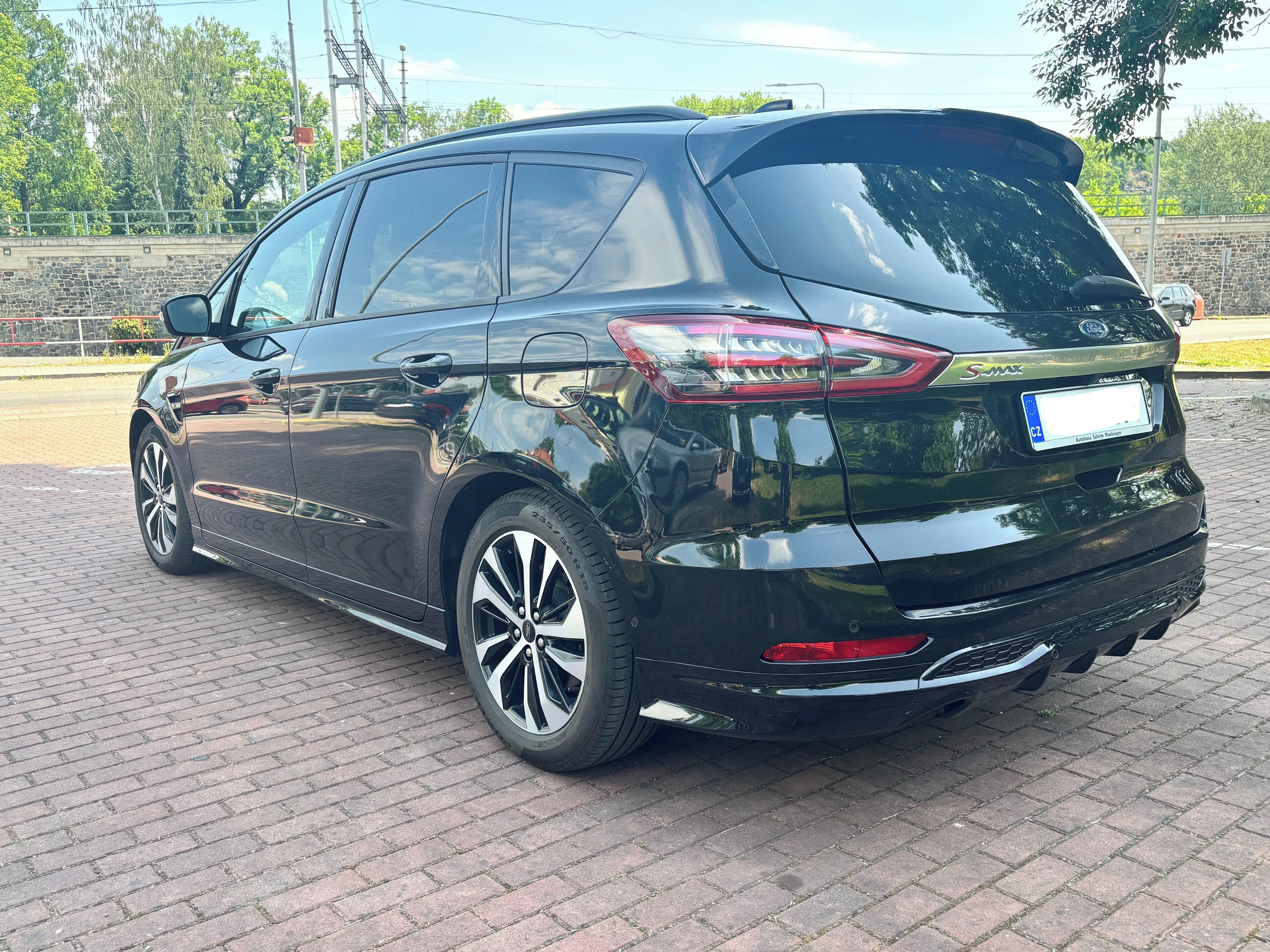 Ford S-MAX, 2,5 Hybrid ST Line 110 KW - fotka 4