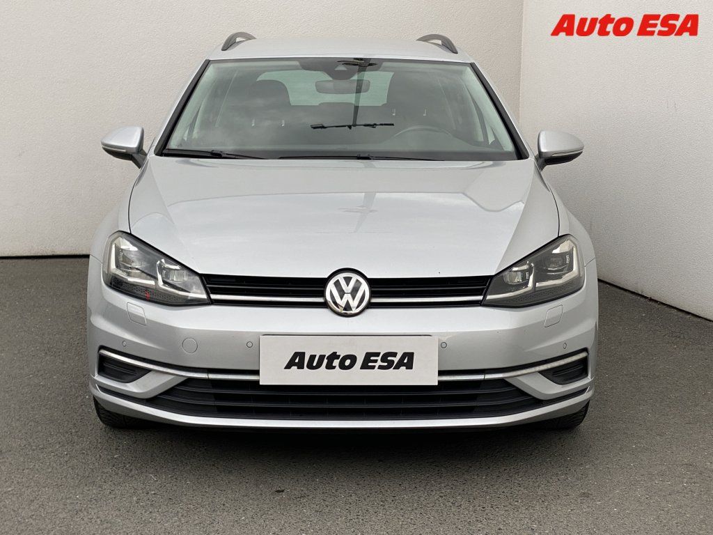 Volkswagen Golf, 2.0 TDi variant,navi - fotka 2