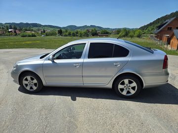 1.6 TDI, Elegance, nová STK