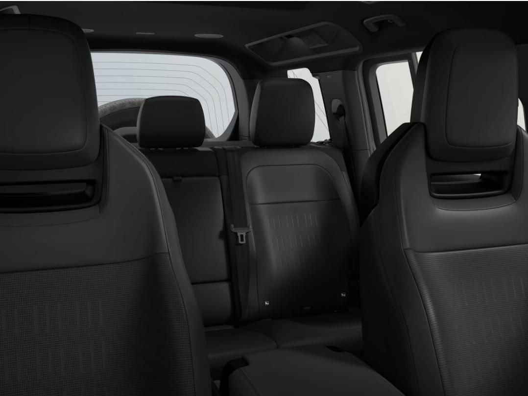Land Rover Defender, OCTA BLACK AWD AUT - fotka 4