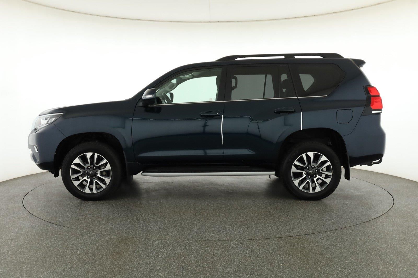 Toyota Land Cruiser, 2.8 D-4D - fotka 2