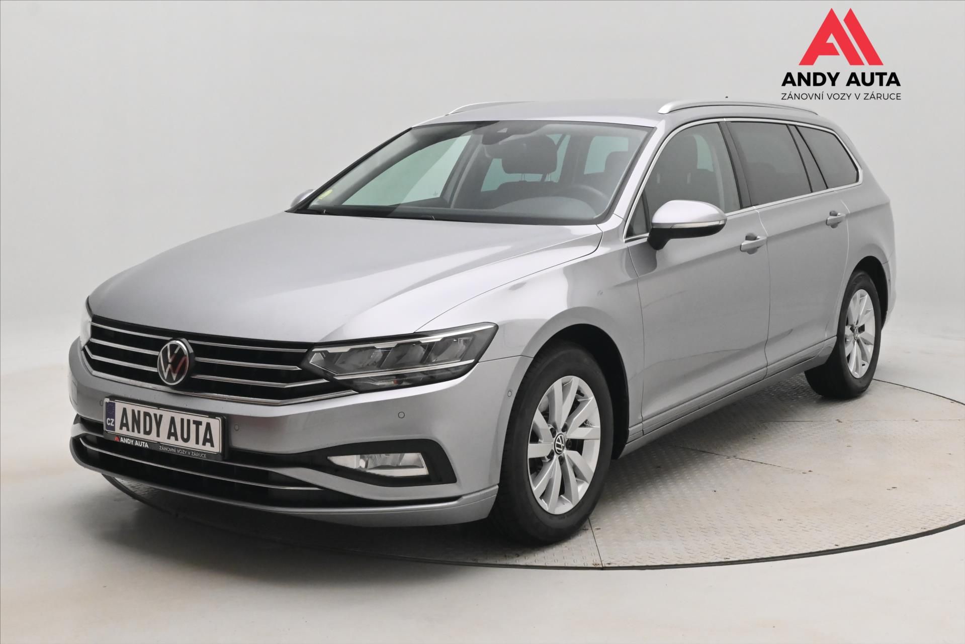 Volkswagen Passat, 2,0 TDI 110kW DSG Business VŮZ