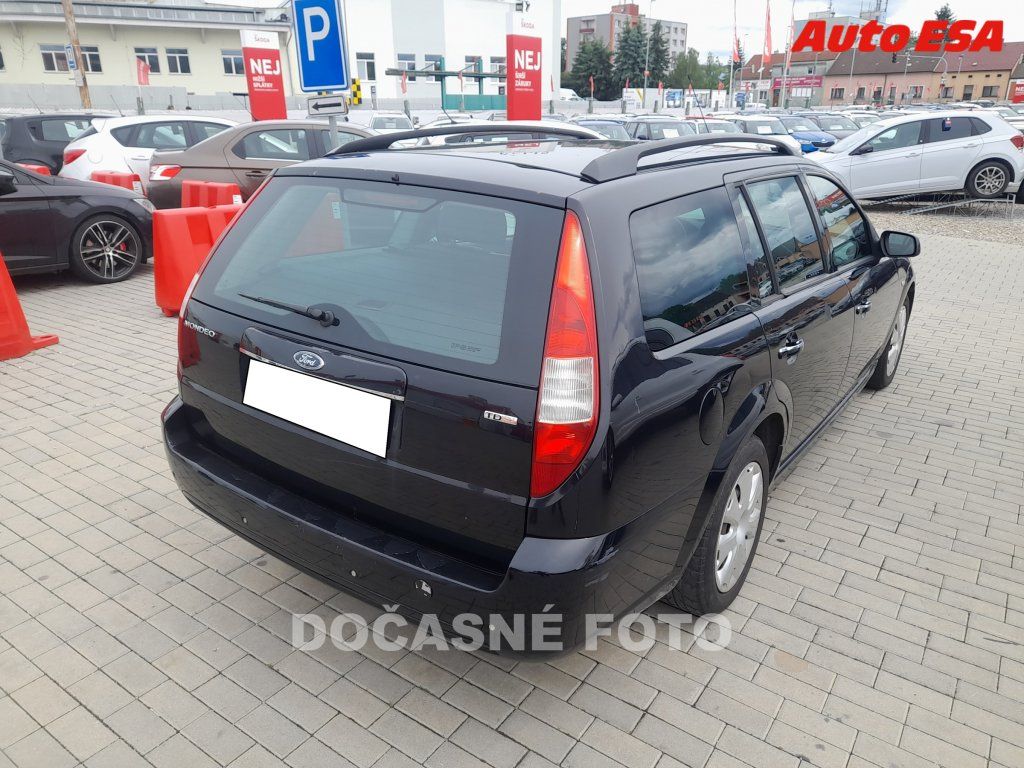 Ford Mondeo, 2.2 - fotka 2