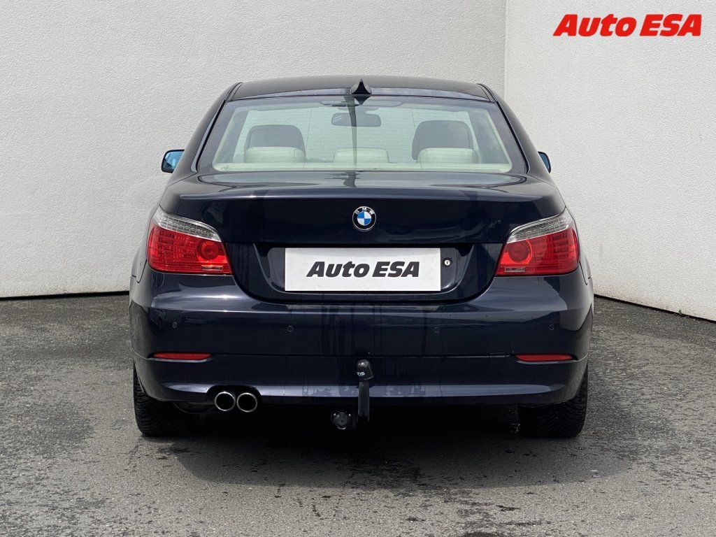 BMW Řada 5, 4.0i 540i,AT,bixen,kůže - fotka 5