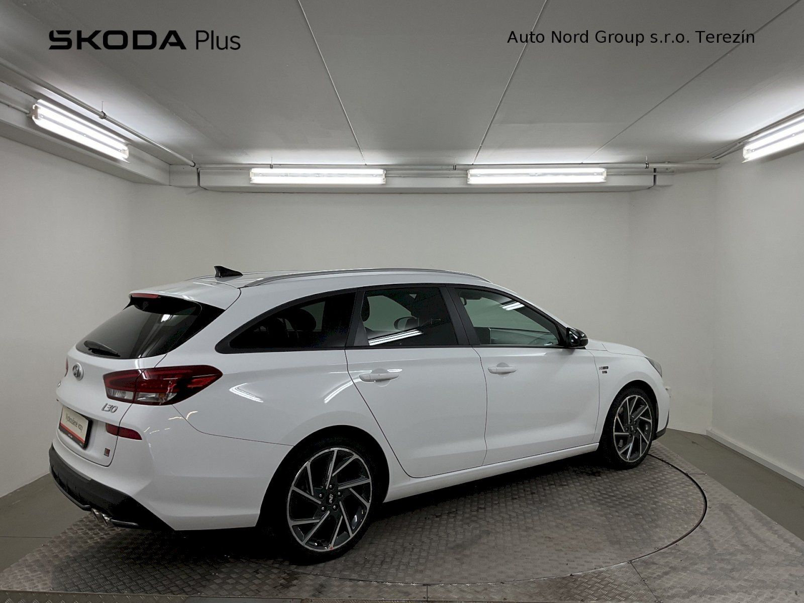 Hyundai i30, 1.5 T-GDI Mild Hyb N Line komb - fotka 2