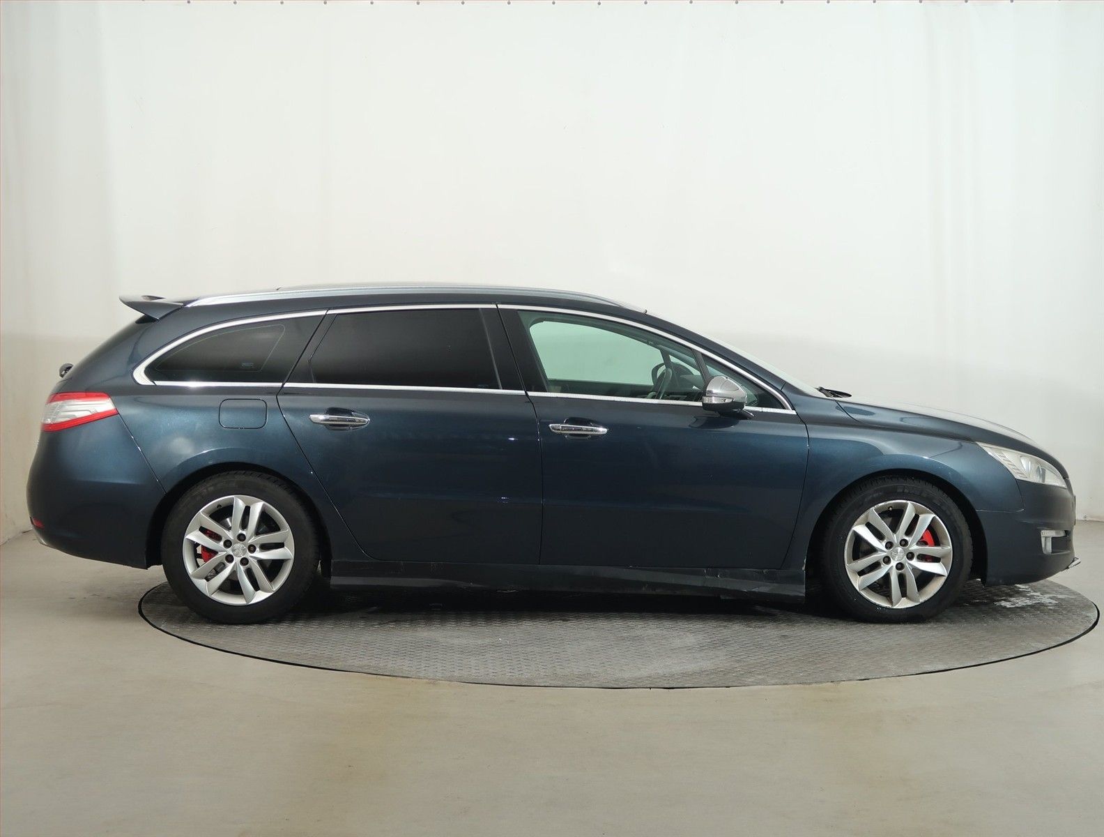 Peugeot 508, 2.0 HDi, Automat, Navi - fotka 6