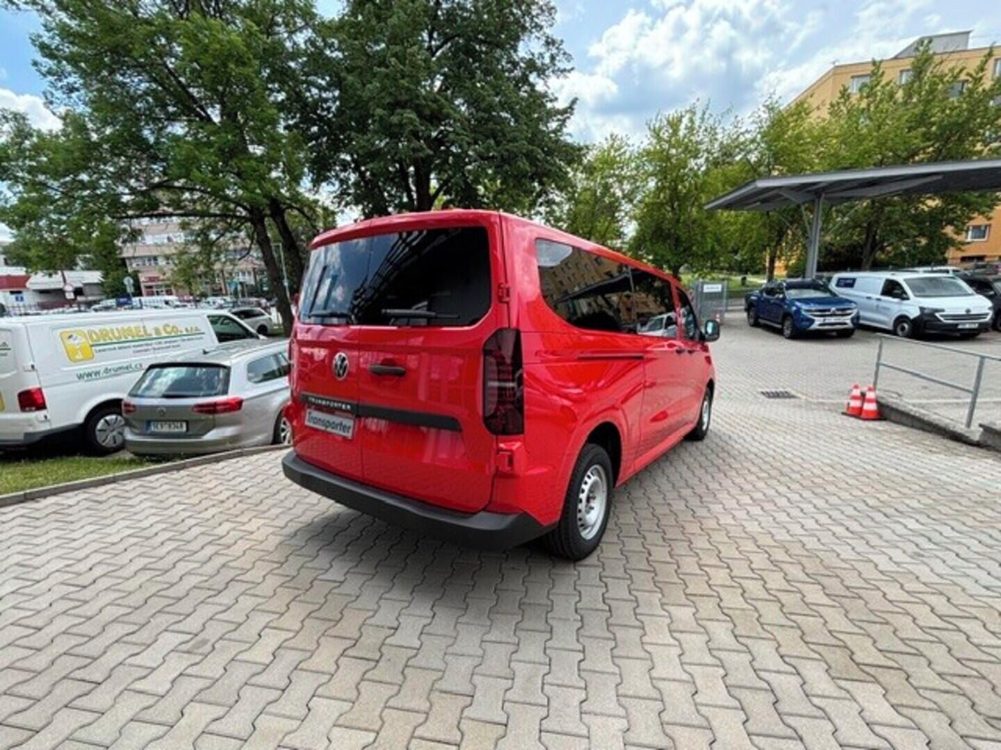 Volkswagen Transporter, Kombi DR TDI 2,0 125 kW - fotka 4