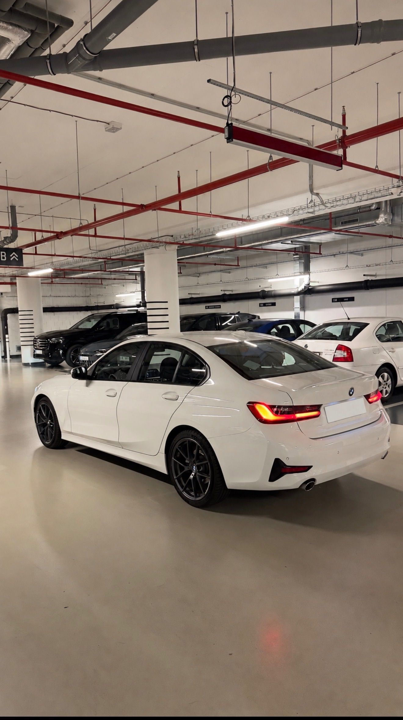 BMW Řada 3 - fotka 2