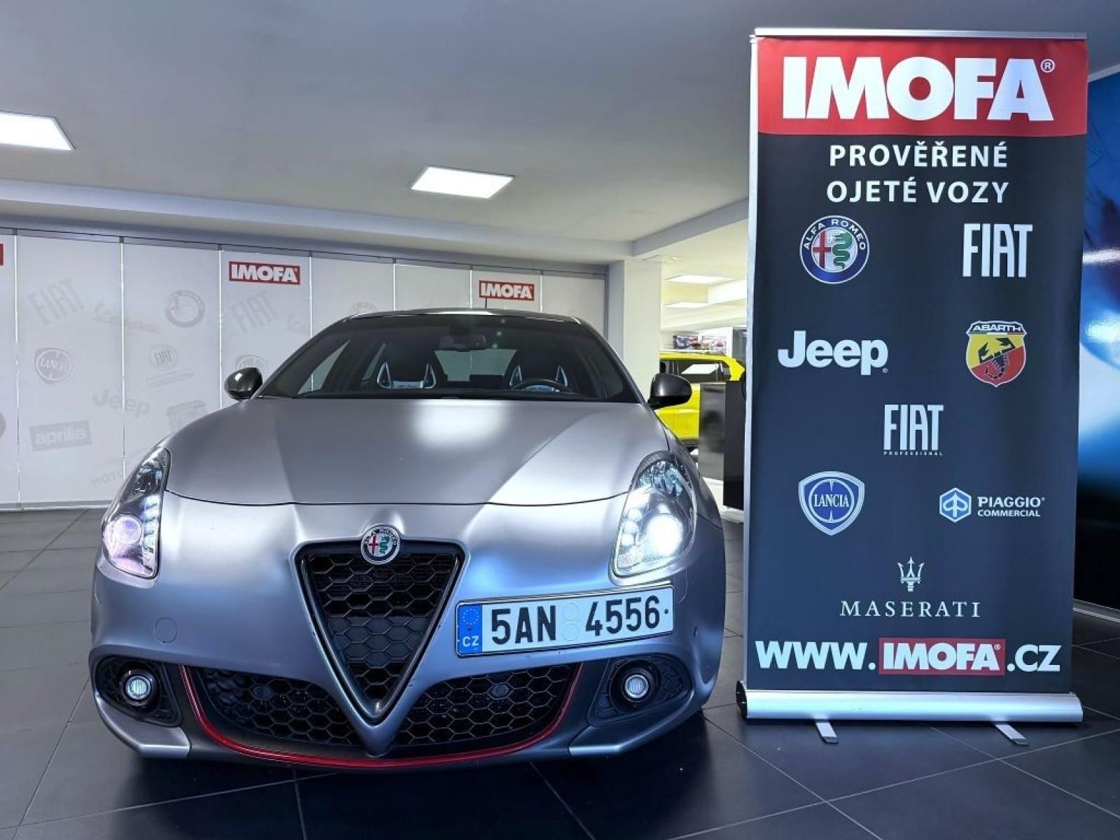 Alfa Romeo Giulietta, 1750 TBi 240k TCT Veloce - fotka 2