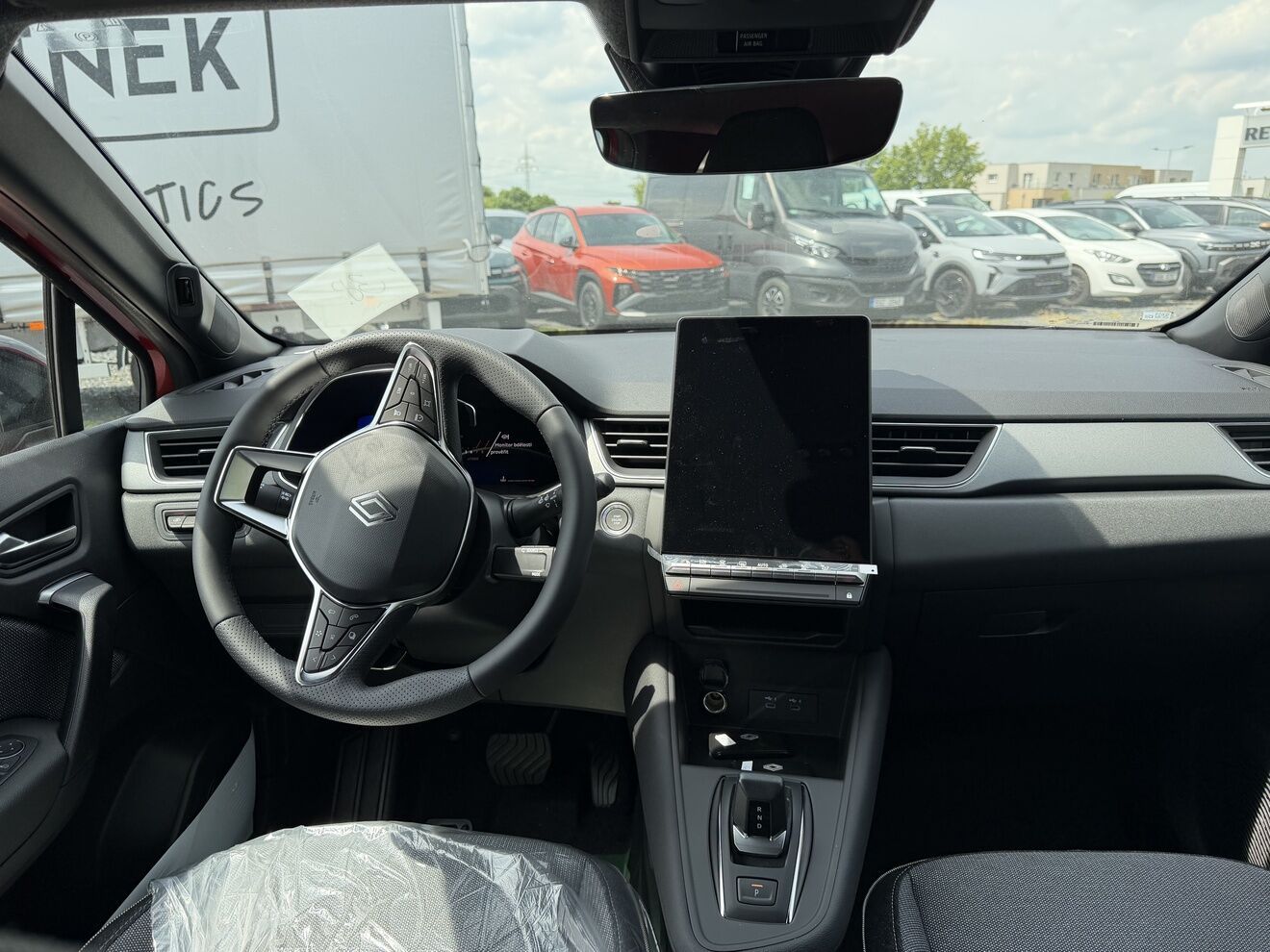 Renault Symbioz, Techno mild hybrid 140 EDC - fotka 3