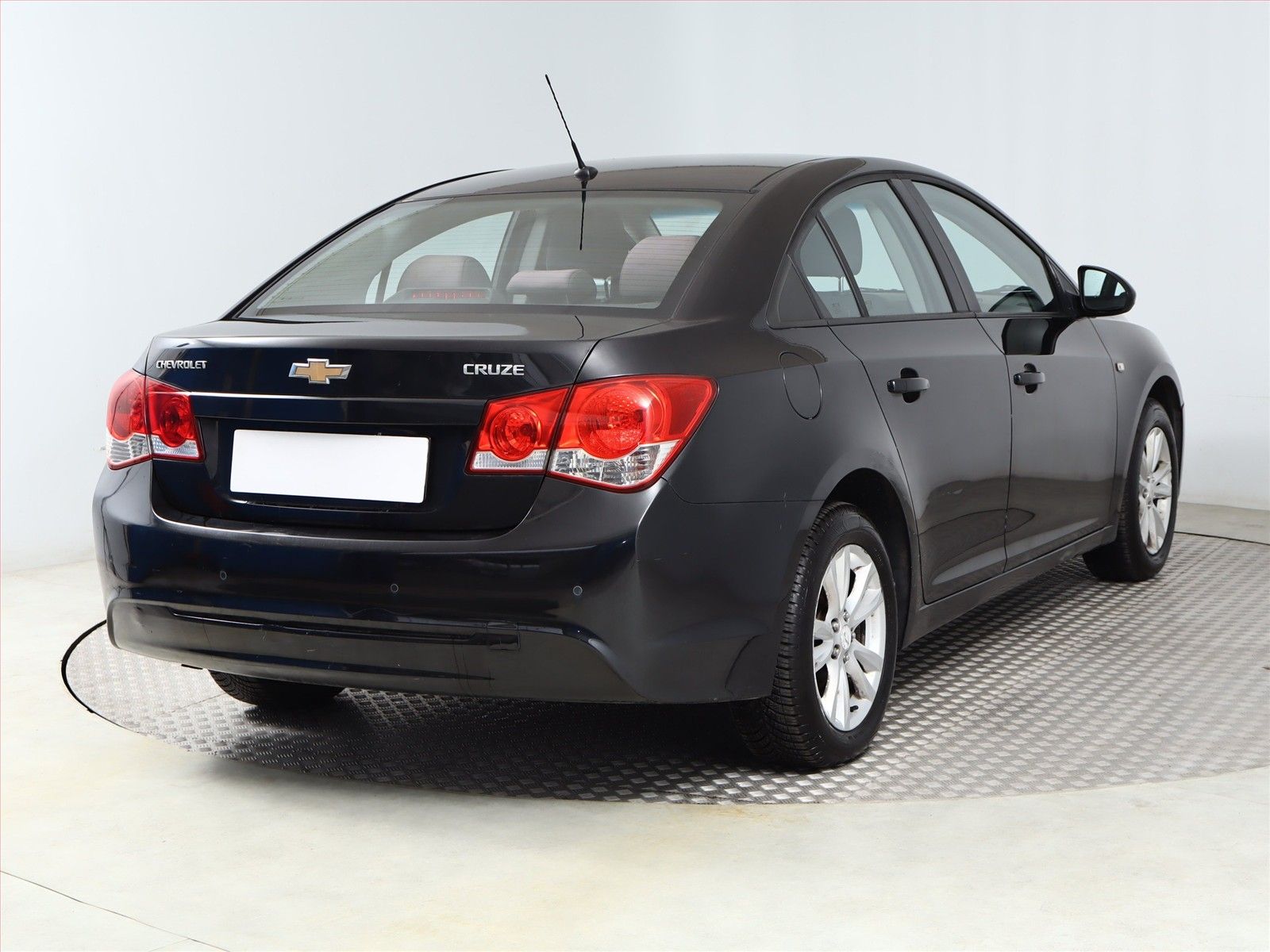 Chevrolet Cruze, 1.6 i 16V, ČR,1.maj - fotka 5