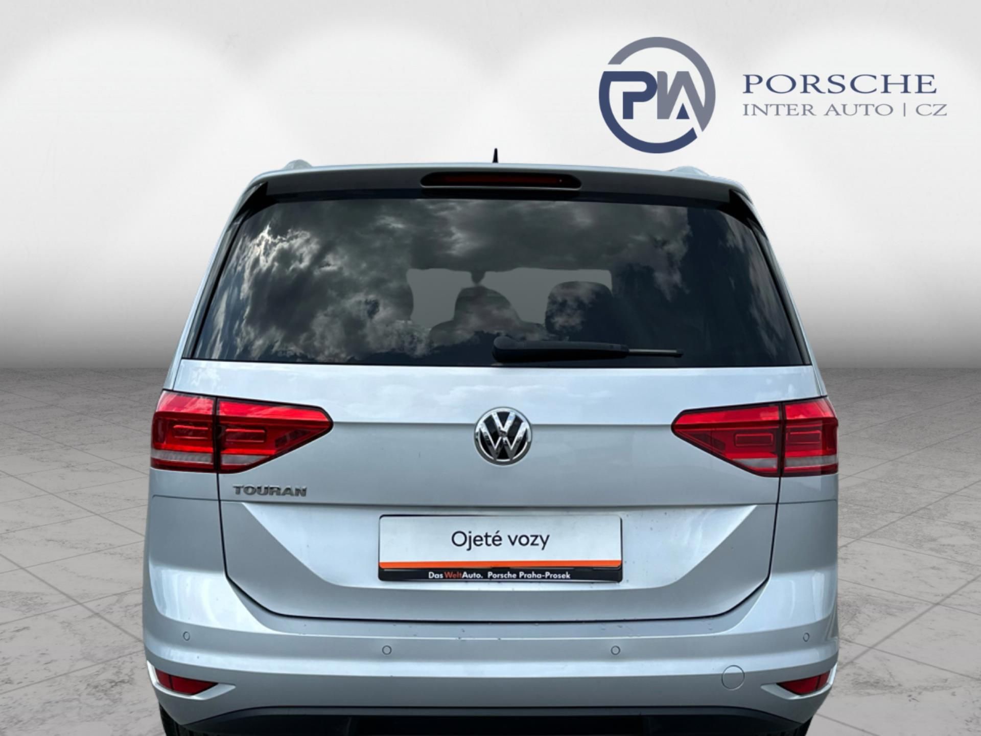 Volkswagen Touran, Comfortline 2.0 TDI 85 kW MAN. - fotka 5