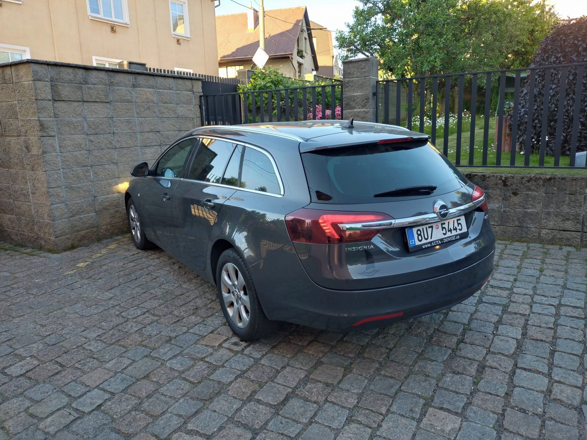 Opel Insignia, 2.0 CDTi bixenon, automat - fotka 4