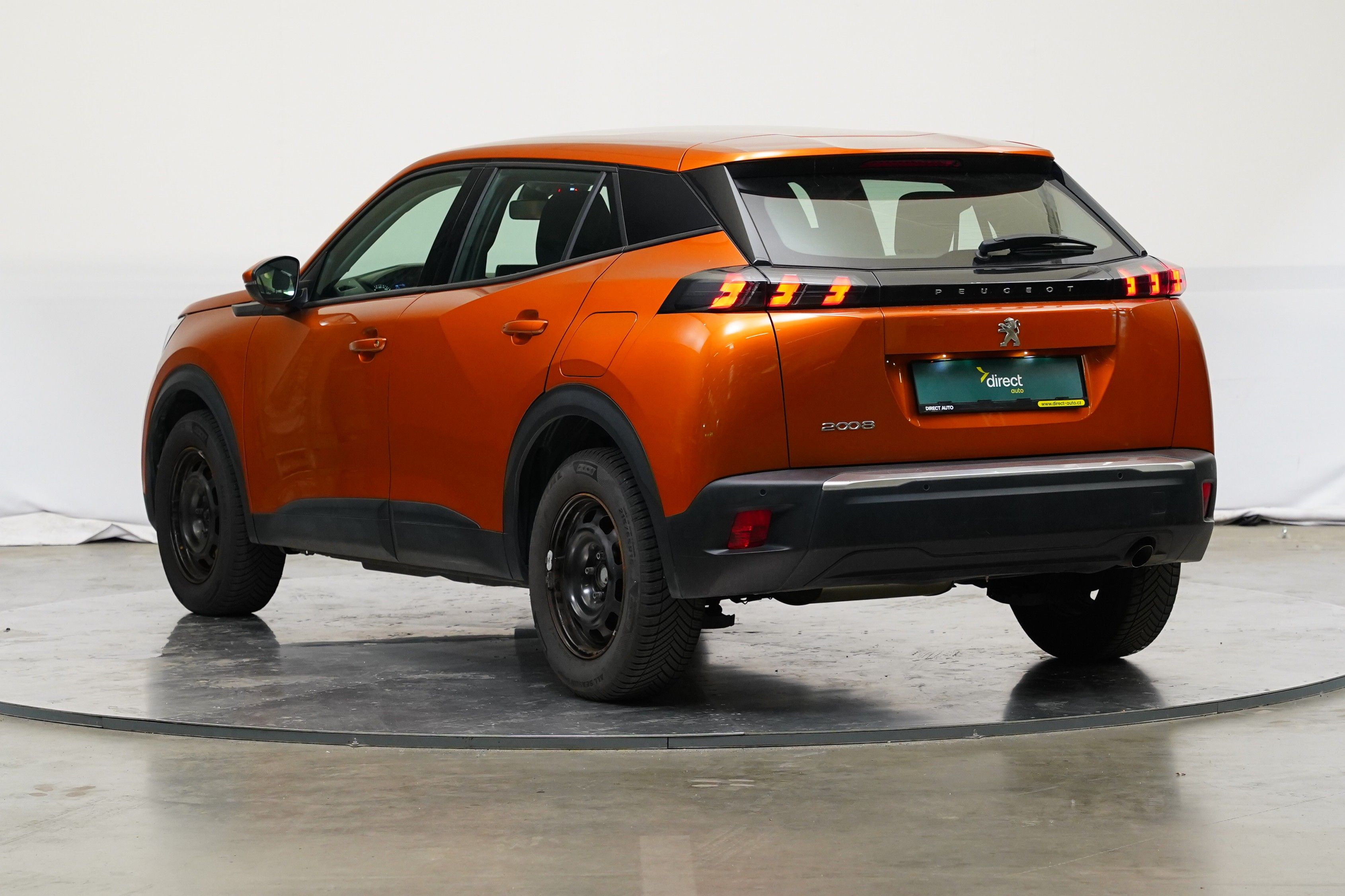 Peugeot 2008, 1.2 PureTech 74 kW Active - fotka 4